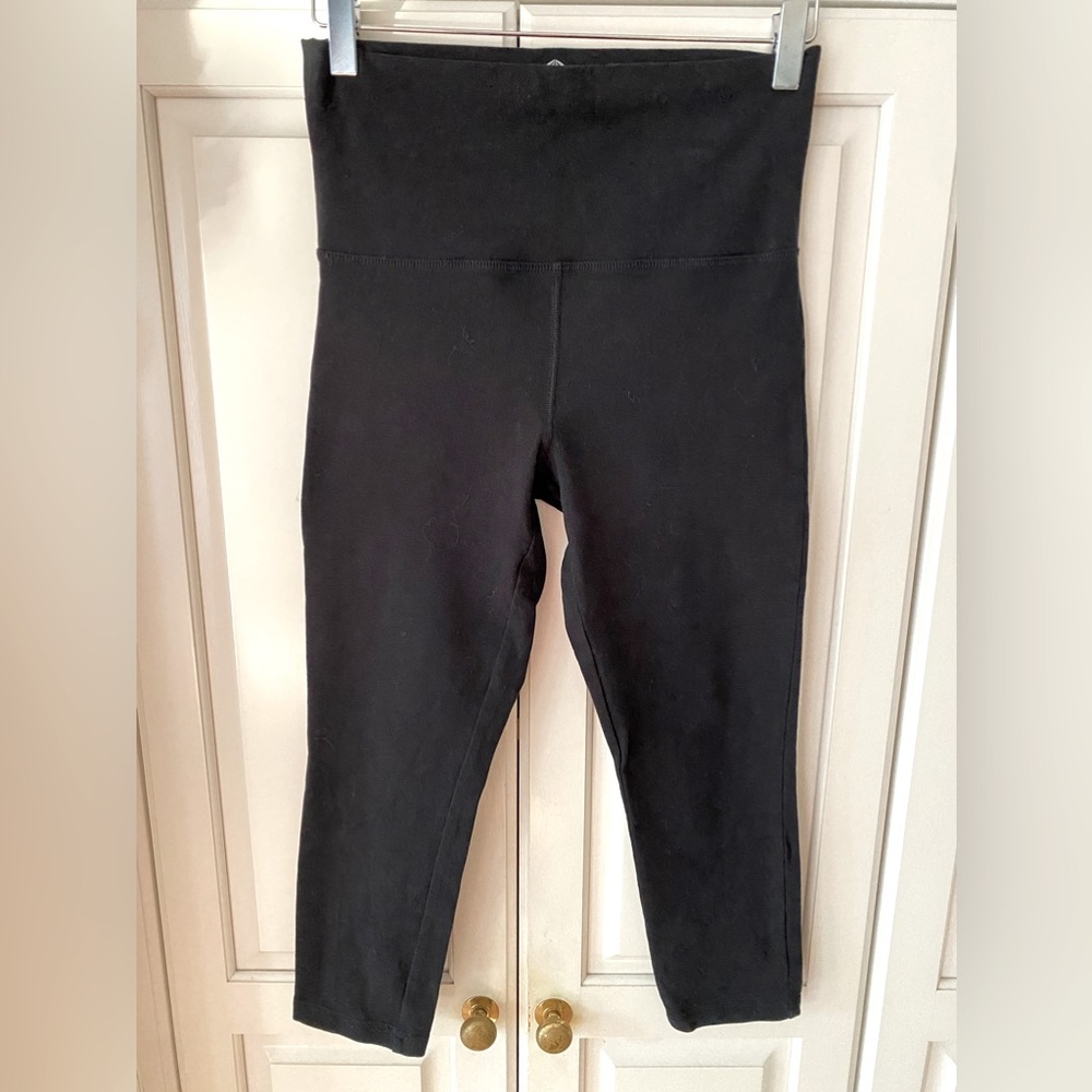 Forever 21 High waist Black capri Leggings cotton blend Stretchy women Small